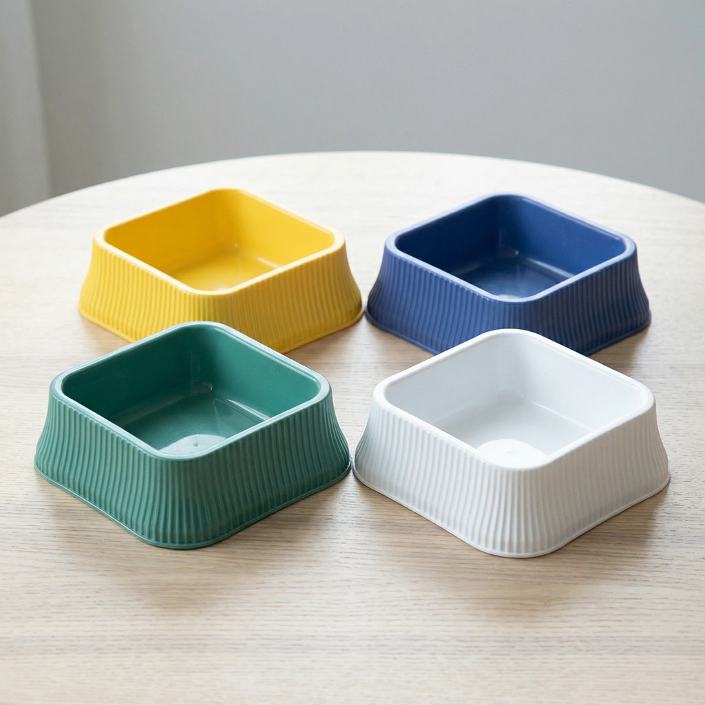 Square Pet Food Bowl – 17.5×17.5 cm