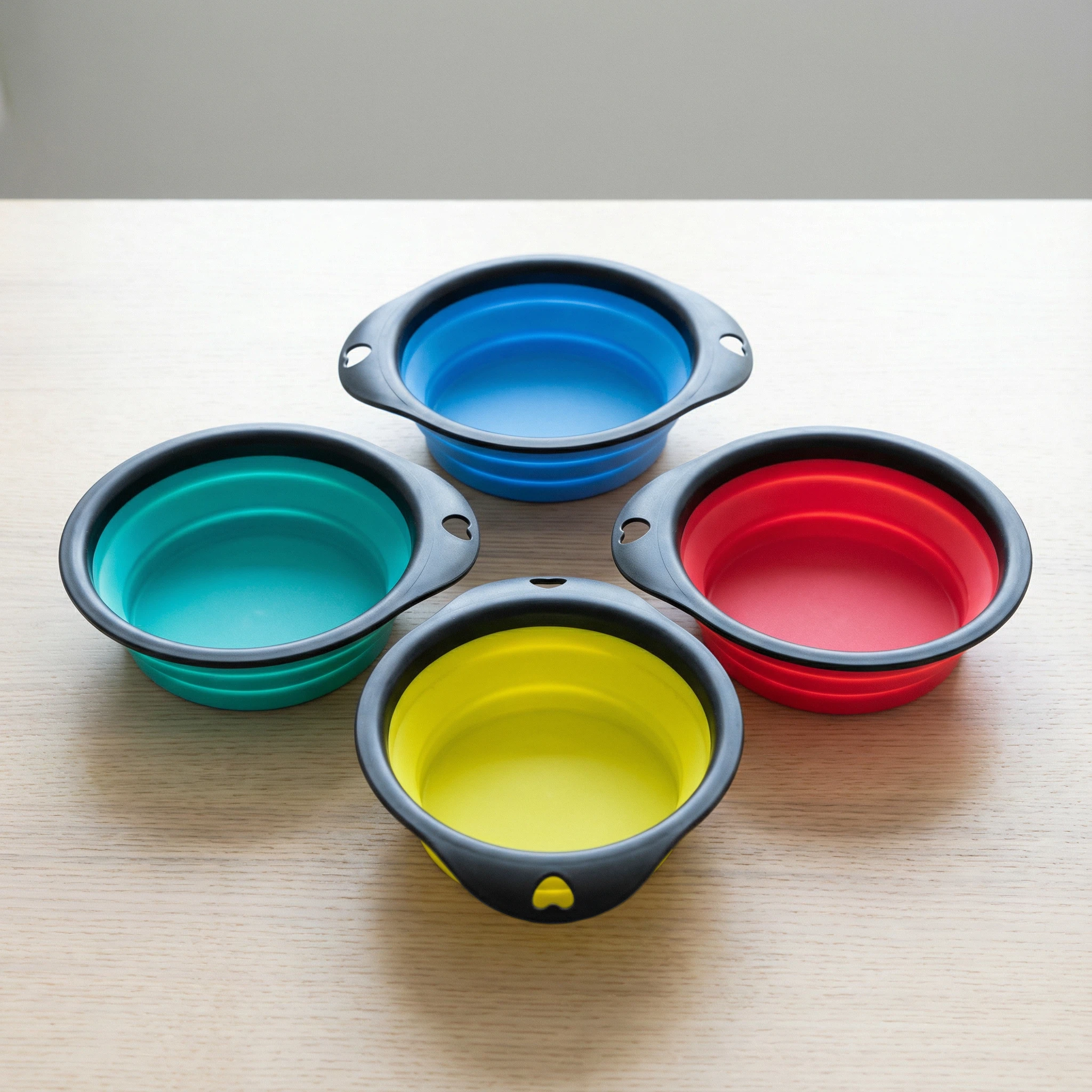 Collapsible Pet Bowl – 19 cm